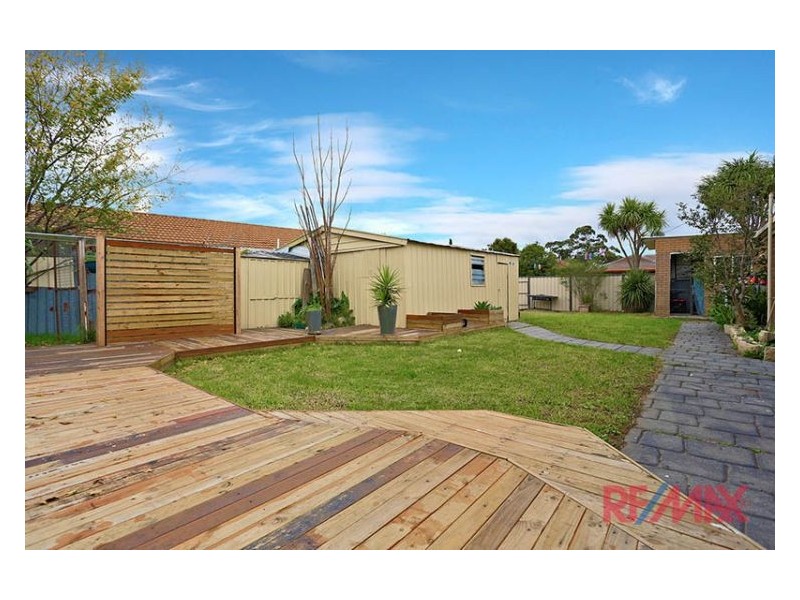 19 Beckington Crescent, Hampton Park VIC 3976