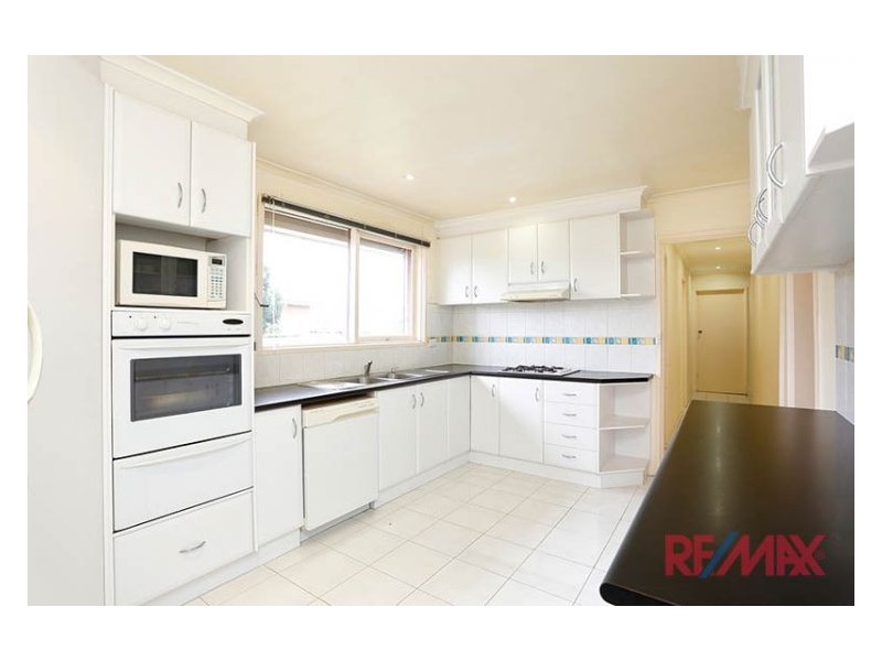 7 Naomi Court, Noble Park VIC 3174