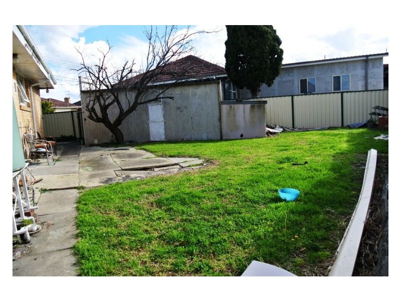 74 View Road, Springvale VIC 3171