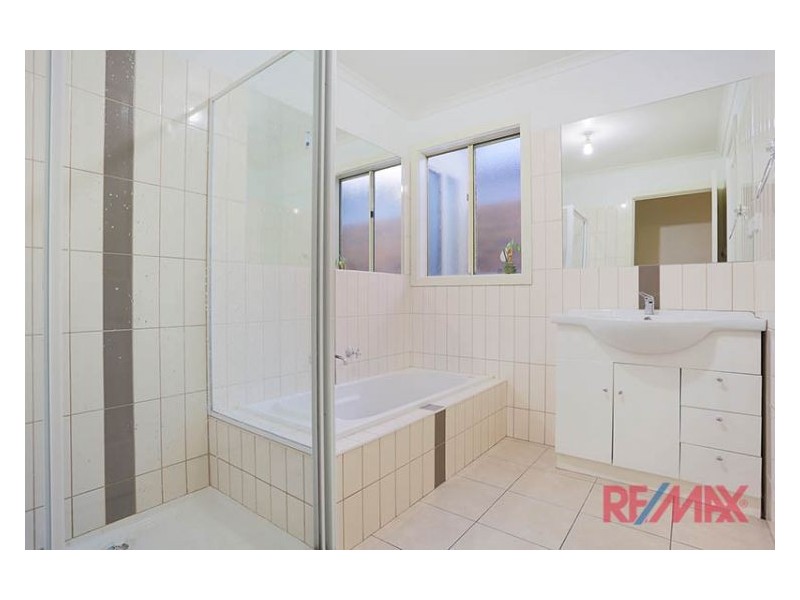 2/4 Eden Court, Noble Park VIC 3174