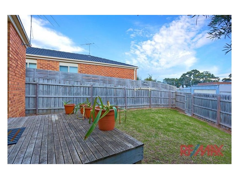 2/4 Eden Court, Noble Park VIC 3174