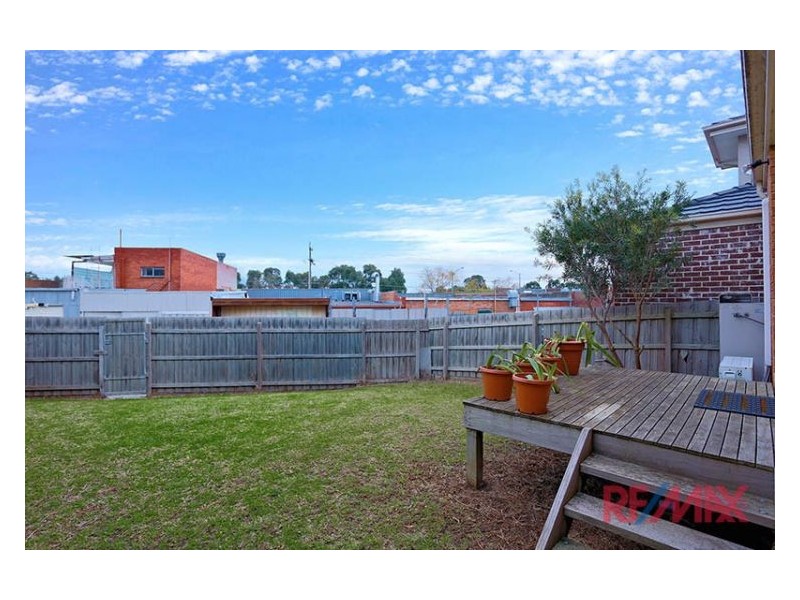 2/4 Eden Court, Noble Park VIC 3174
