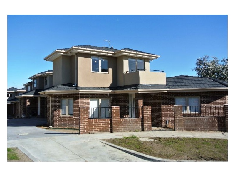 2/5 Eden Court, Noble Park VIC 3174