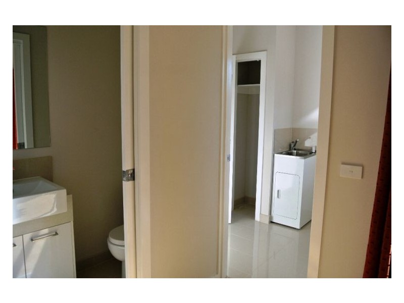 2/5 Eden Court, Noble Park VIC 3174