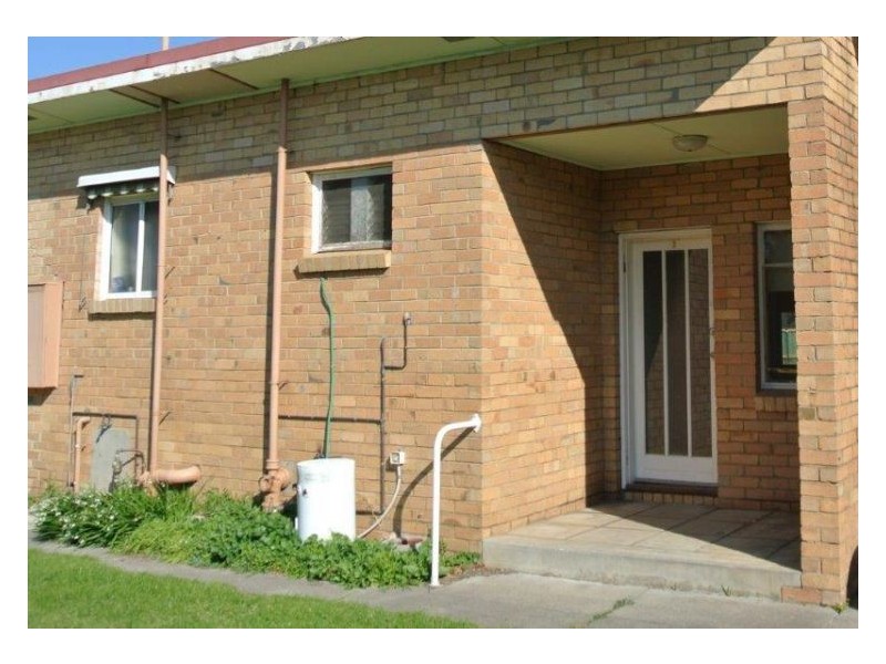 2/60 Clow Street, Dandenong VIC 3175