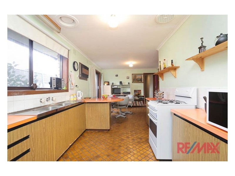 1 Gina Court, Hallam VIC 3803