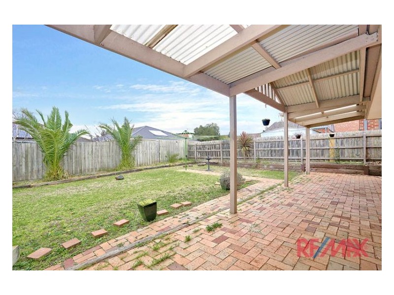 11 Landhill Court, Hallam VIC 3803