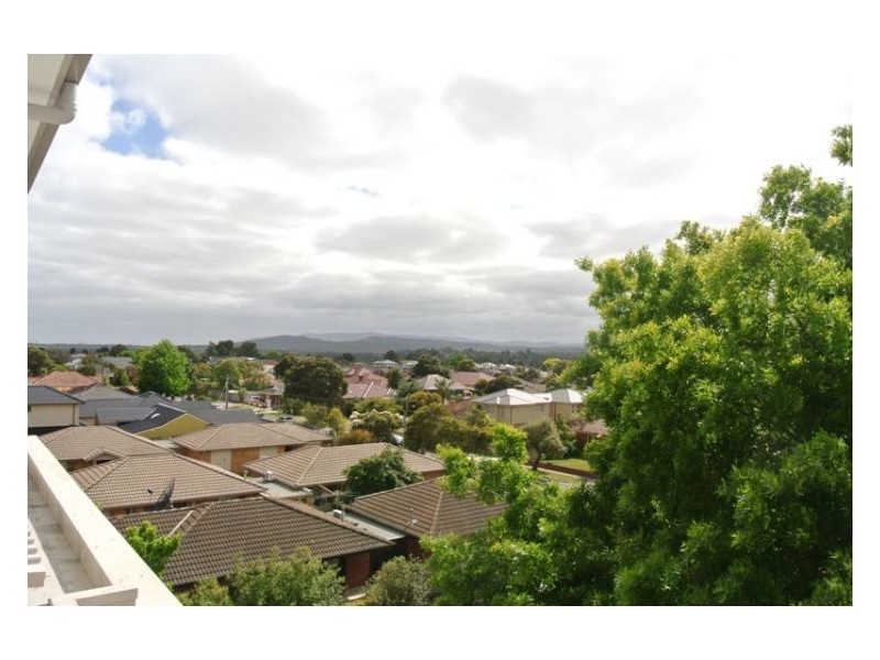 69 Clow Street, Dandenong VIC 3175