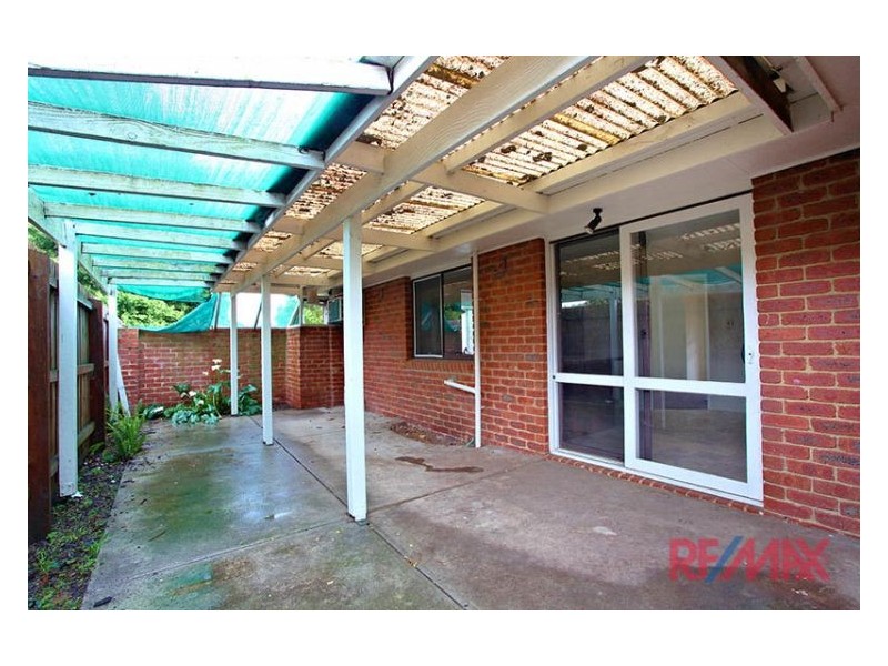 8 Verona Drive, Hampton Park VIC 3976