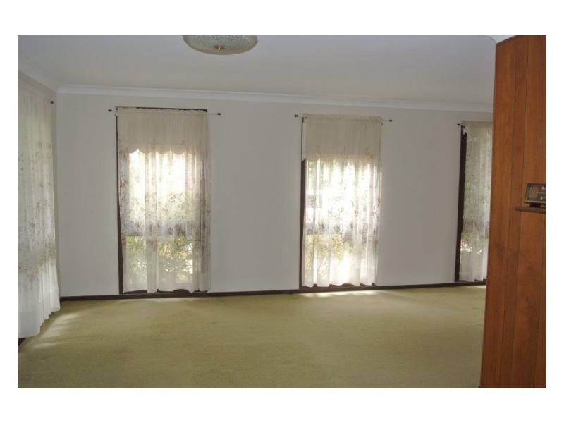 27 Camelot Drive, Glen Waverley VIC 3150