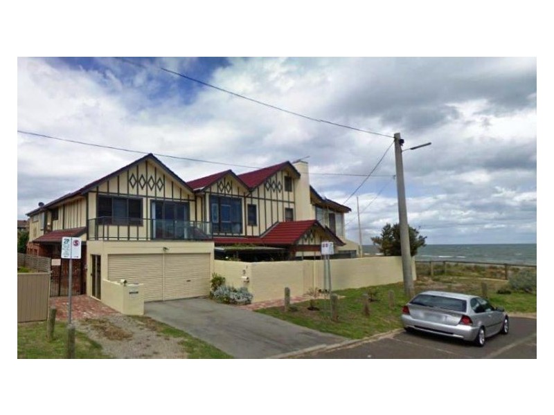2b Beach Street, Frankston VIC 3199