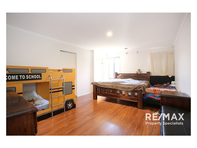 4 Carboni Crescent, Lynbrook VIC 3975