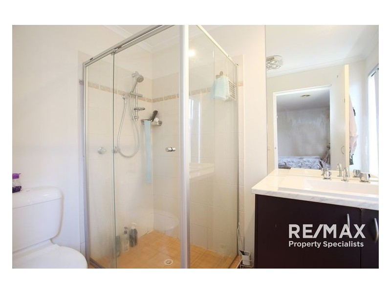 4 Carboni Crescent, Lynbrook VIC 3975