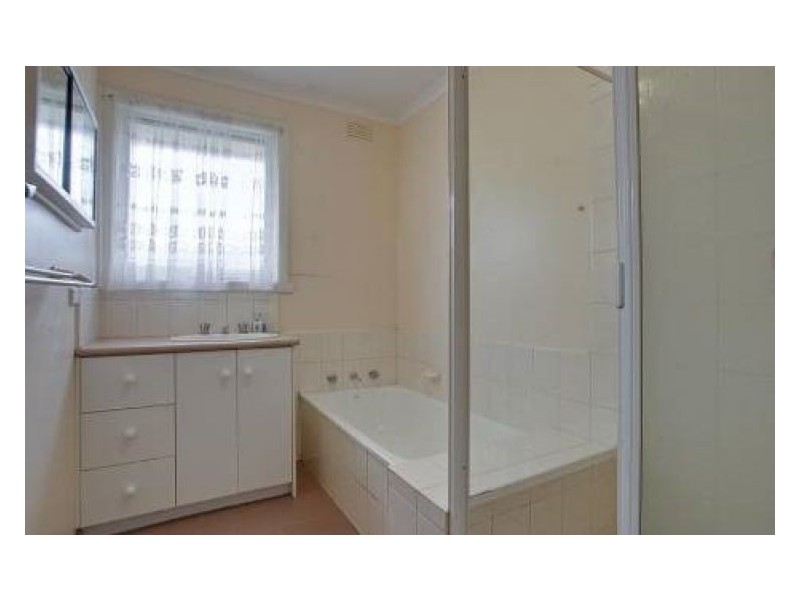 20 Charlotte Road, Boronia VIC 3155