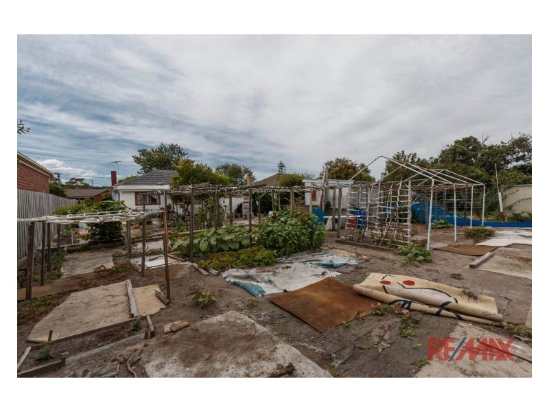 4 Princess Avenue, Springvale VIC 3171