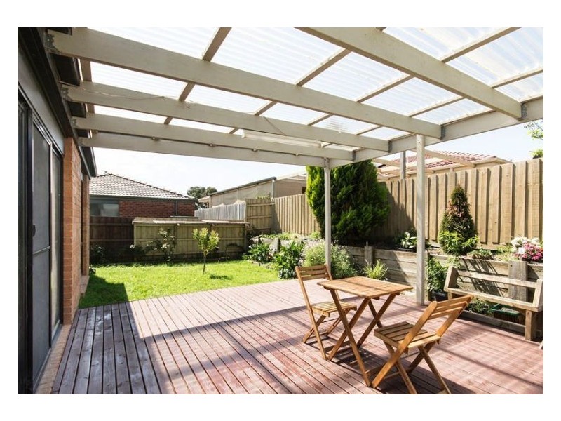 2 Nirringa Drive, Hampton Park VIC 3976