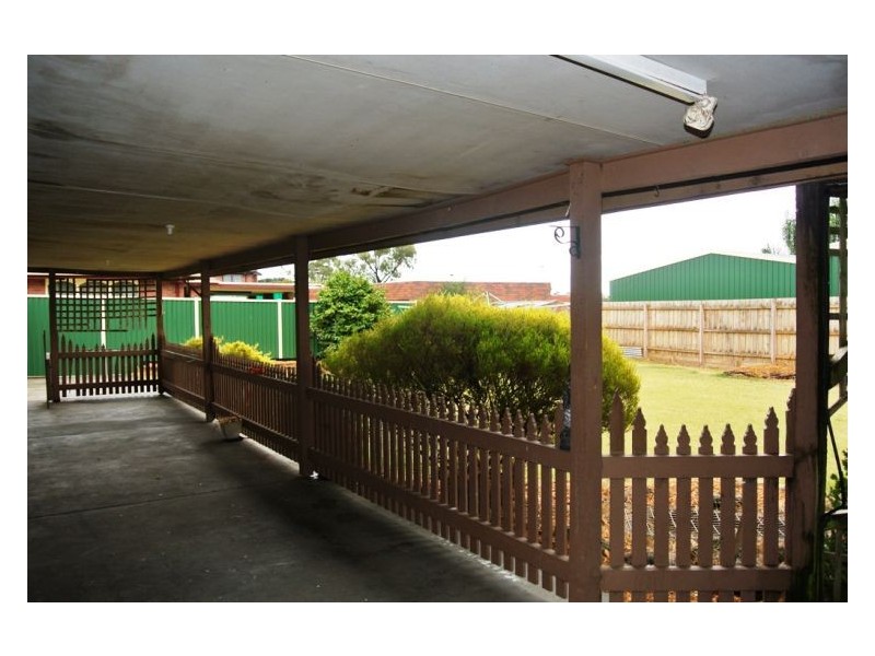 18 Marylyn Place, Cranbourne VIC 3977