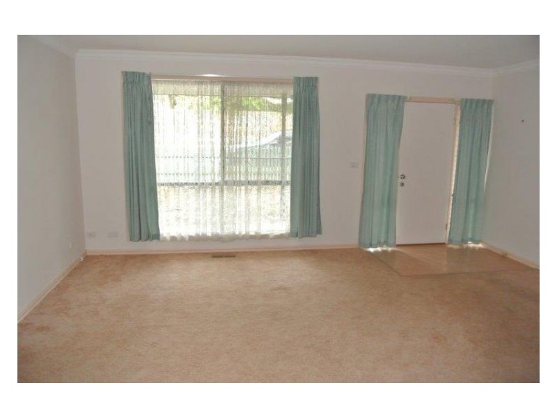 2/4 Prospect Street, Mount Waverley VIC 3149