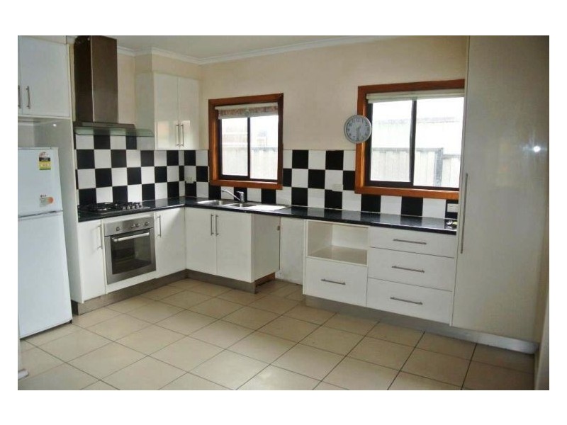 2 Warbla Street, Dandenong North VIC 3175