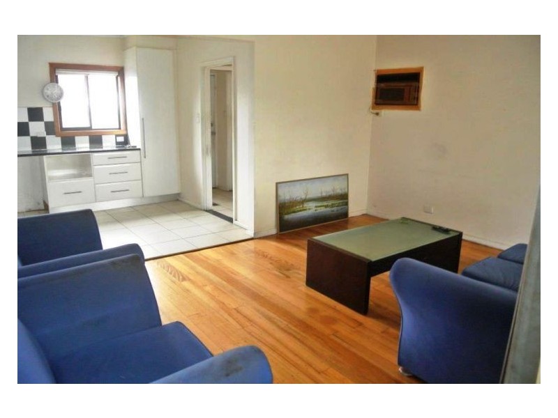 2 Warbla Street, Dandenong North VIC 3175