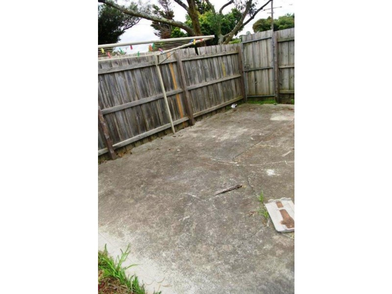 2 Warbla Street, Dandenong North VIC 3175