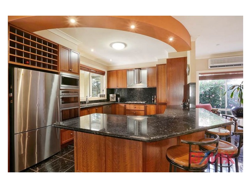 18 Natren Court, Berwick VIC 3806