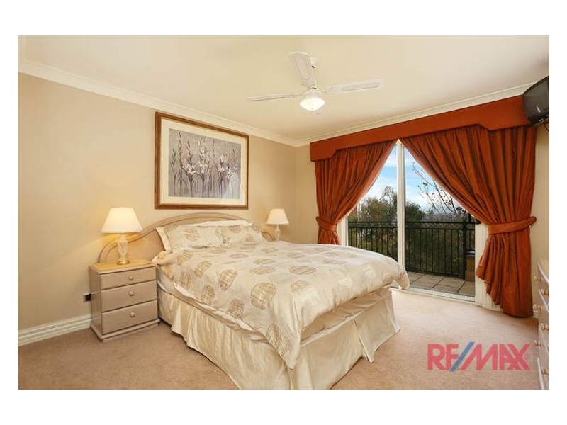 18 Natren Court, Berwick VIC 3806
