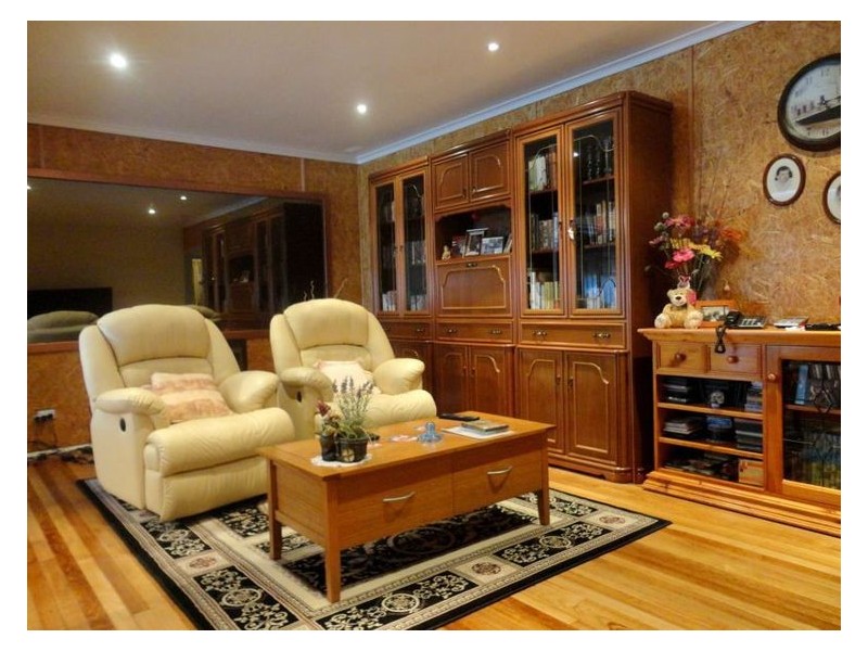 4 Blossom Drive, Doveton VIC 3177