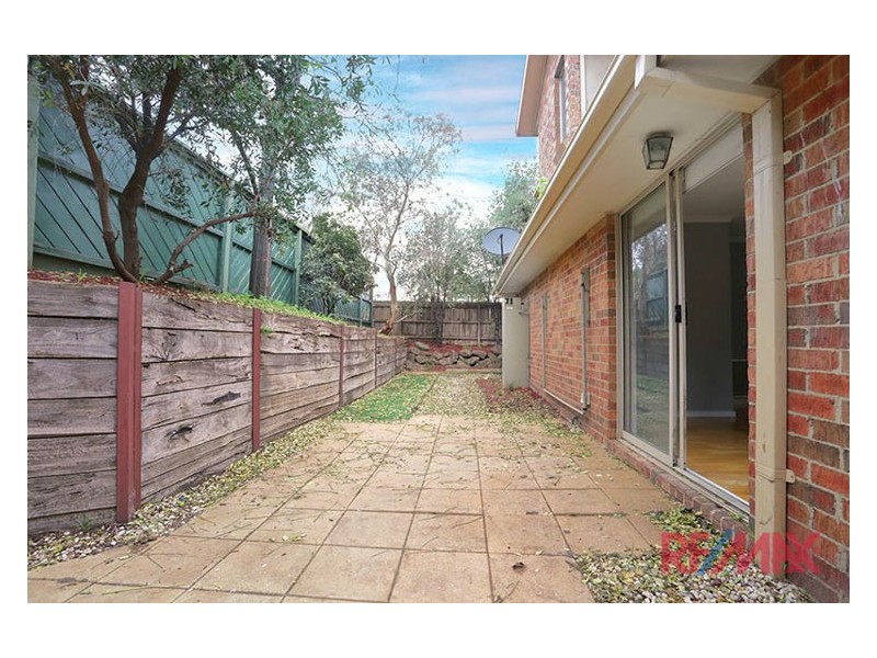 37 Gateway Close, Chadstone VIC 3148