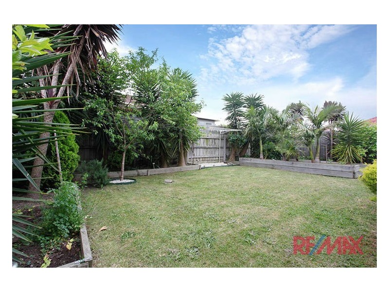 15 Pauline Court, Hallam VIC 3803