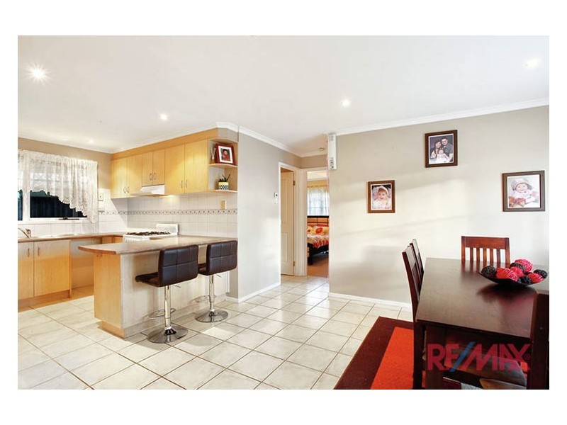 17 Ivan Crescent, Hampton Park VIC 3976