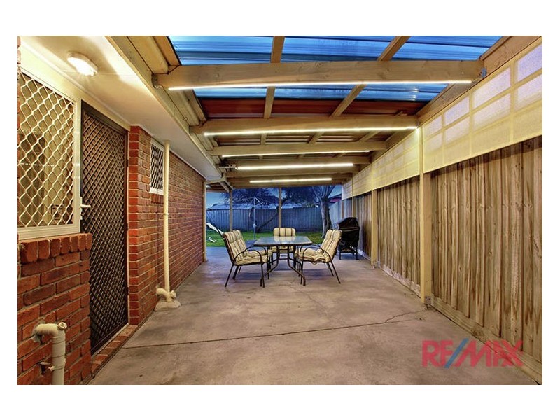 17 Ivan Crescent, Hampton Park VIC 3976