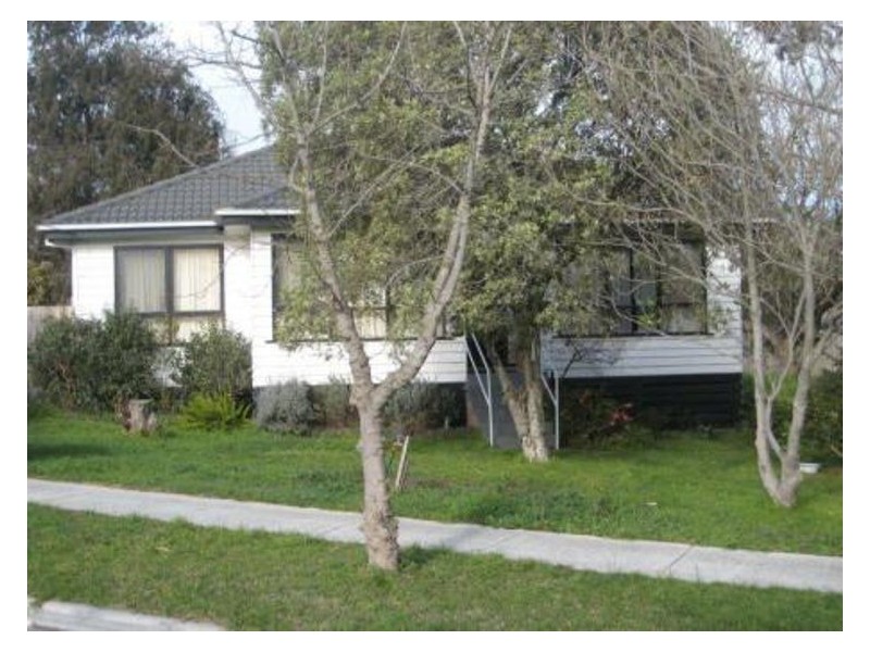 15 Dorothy Street, Doveton VIC 3177