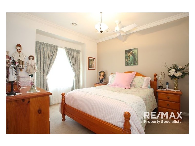 46 Henry Lawson Drive, Lynbrook VIC 3975