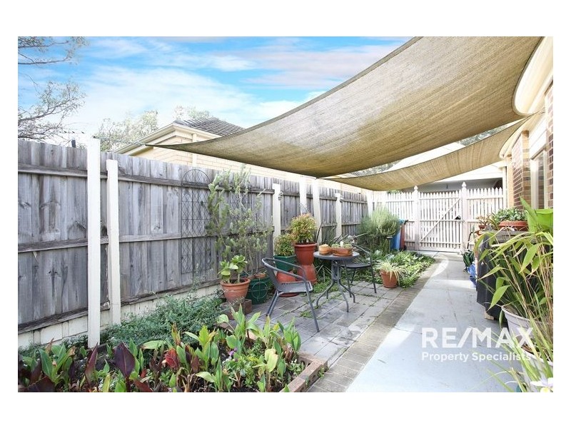 46 Henry Lawson Drive, Lynbrook VIC 3975