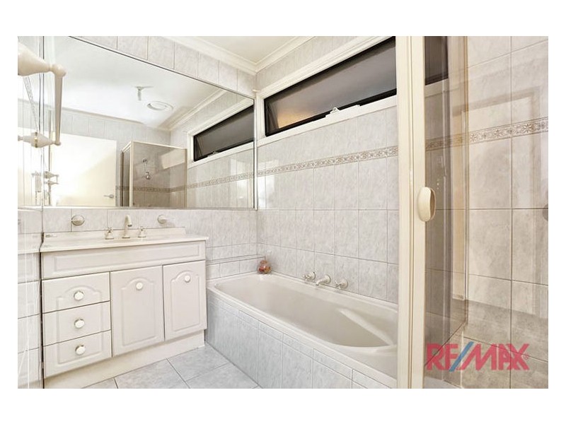 12 Rutland Court, Keysborough VIC 3173