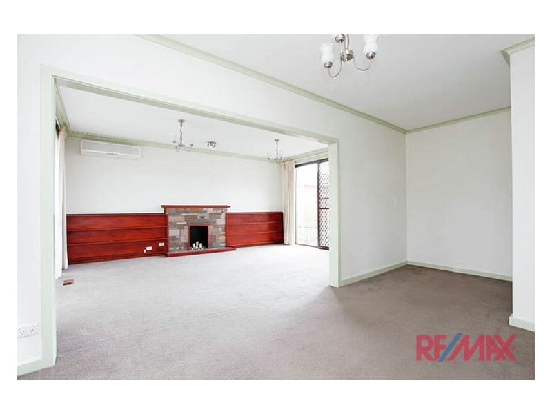33 Phillip Road, Hallam VIC 3803