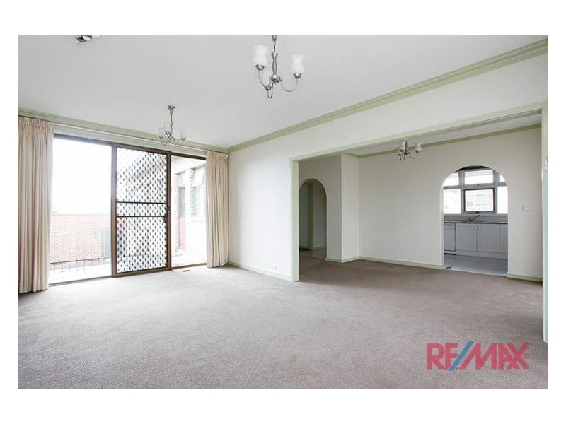 33 Phillip Road, Hallam VIC 3803