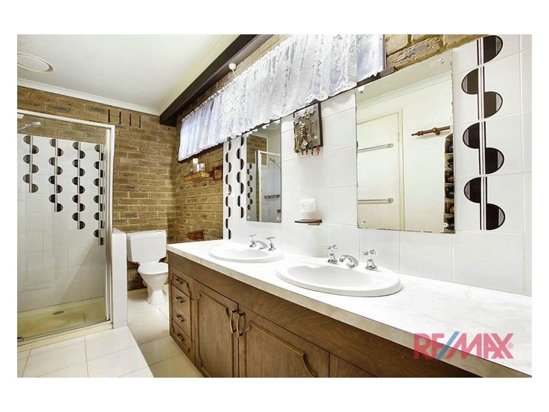 7 Gathrey Court, Endeavour Hills VIC 3802