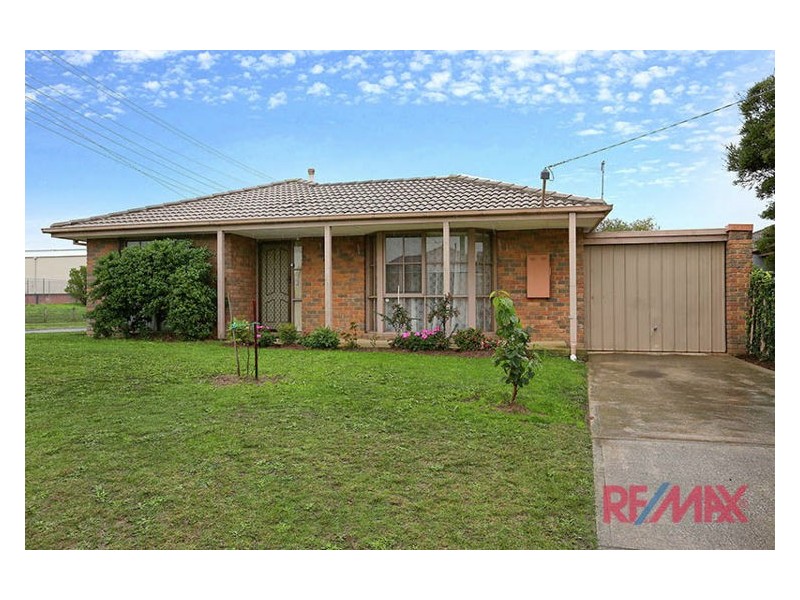1/39 General Joshua Drive, Hampton Park VIC 3976