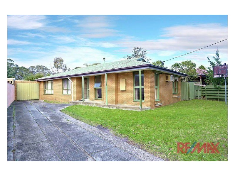 22 Vanessa Drive, Hampton Park VIC 3976