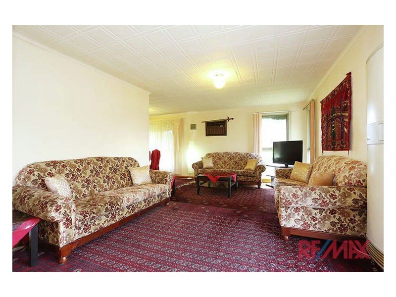 22 Vanessa Drive, Hampton Park VIC 3976