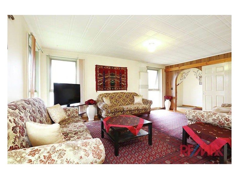 22 Vanessa Drive, Hampton Park VIC 3976