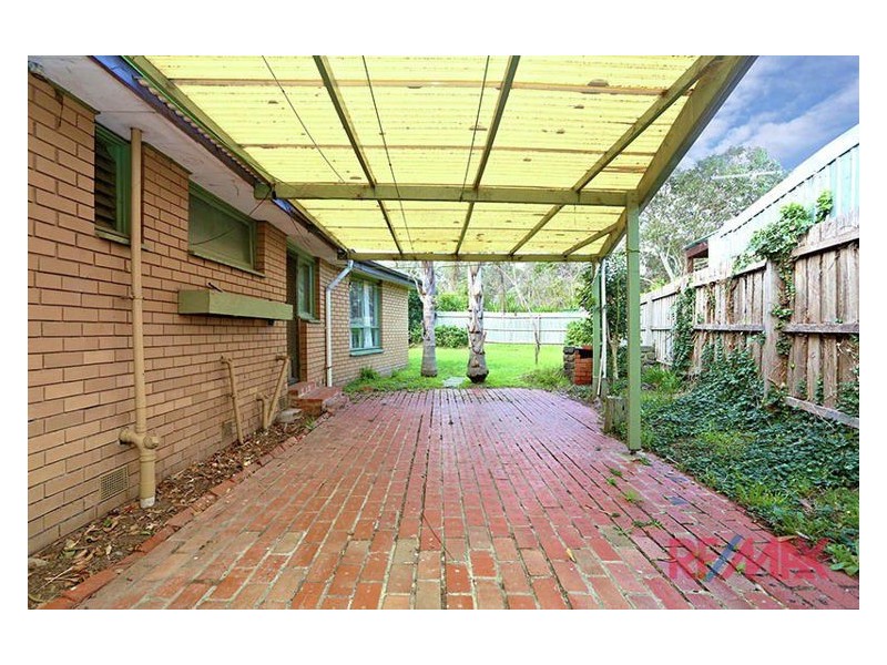 22 Vanessa Drive, Hampton Park VIC 3976