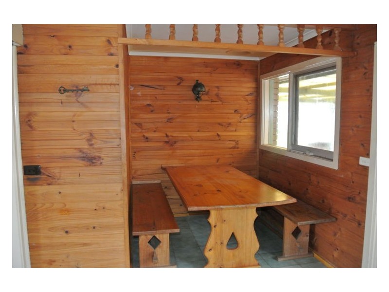 22 Vanessa Drive, Hampton Park VIC 3976