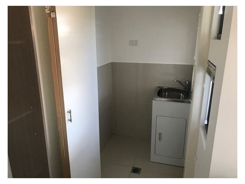 7/23 Edith Street, Dandenong VIC 3175