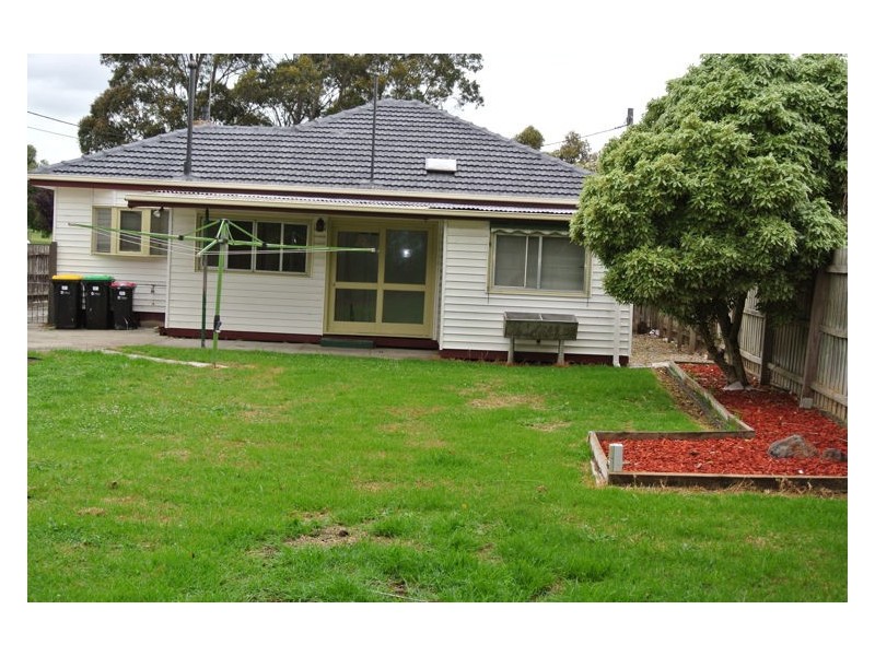 13 Bess Court, Dandenong VIC 3175