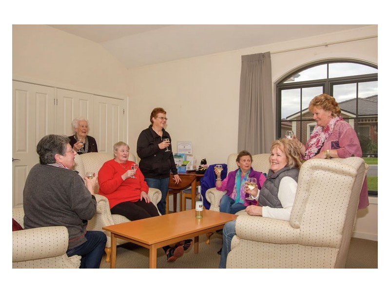 8 Saffron Drive, Hallam VIC 3803