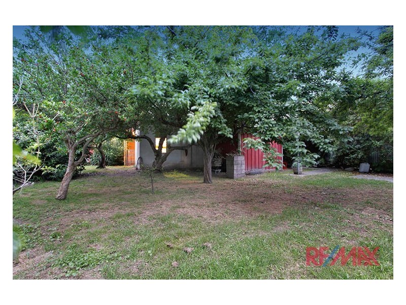 233 Gladstone Road, Dandenong North VIC 3175