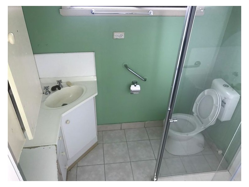 2/58 The Grange, Hampton Park VIC 3976